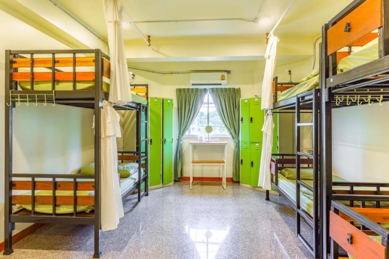 Oyo 75416 Rama3 Sunrise Hostel Bangkok Eksteriør billede